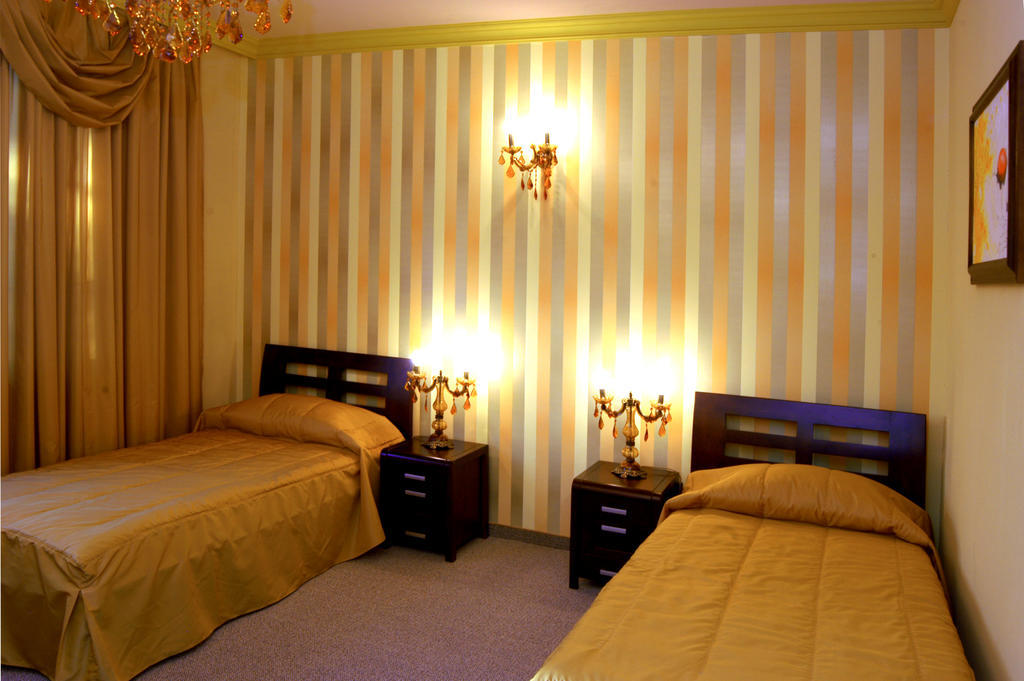 Hotel Unikat Velingrad Quarto foto