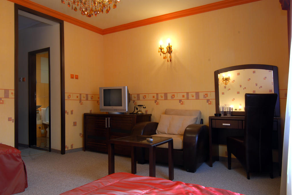 Hotel Unikat Velingrad Quarto foto